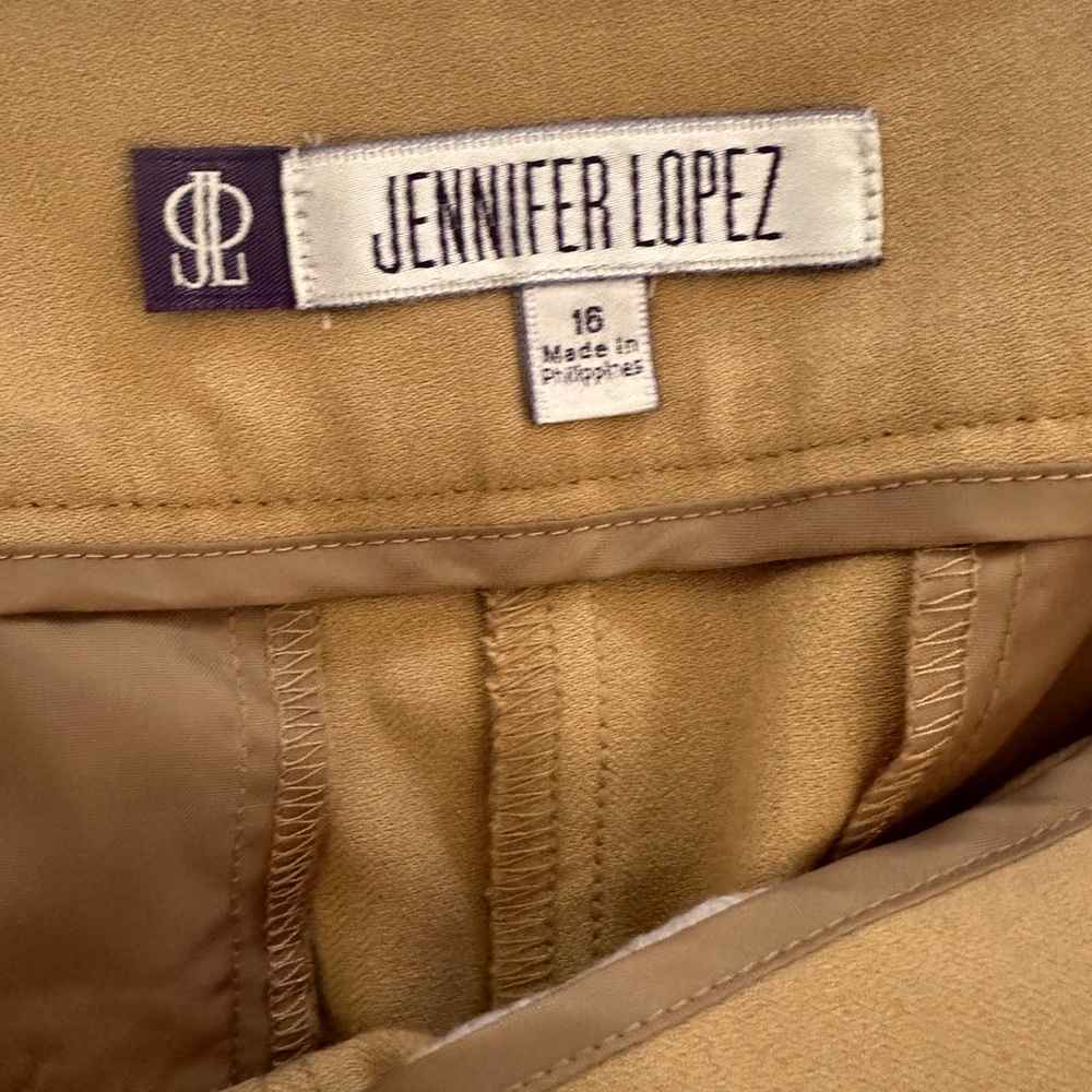 Wide leg pants. Tan/ light brown, with tags. Side zipper